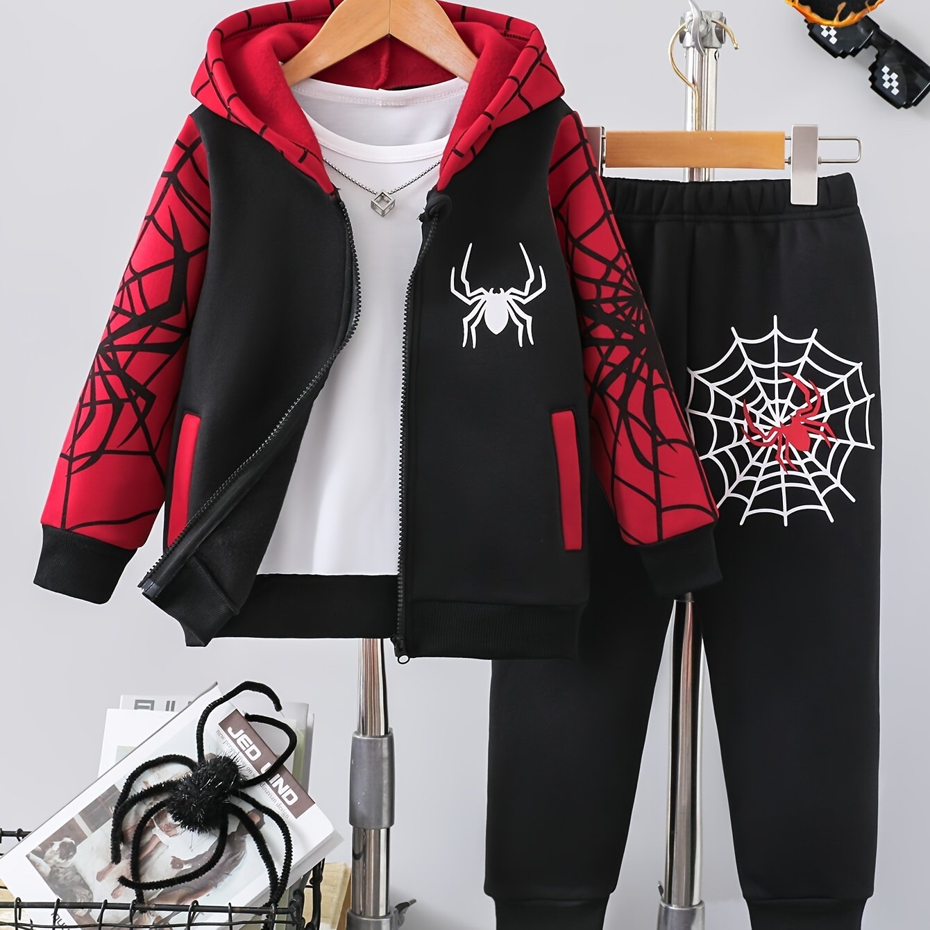 2-Piece Boys' Outfit, Casual Fashion Thickened Fleece with Spider Web Print, Hooded Zip-Up Sweatshirt and Pants Set, Comfortable Versatile Trendy Kids' Clothing, Ideal Gift for Autumn/Winter, Polyester Material, Regular Fit,