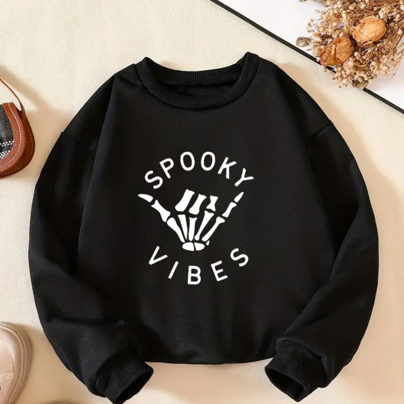 ''Spooky Vibe'' Print Girls Sweatshirt, Crew Neck Comfy Holiday Halloween Party Casual Tops, Kids Clothing For Fall/ Winter/ Spring